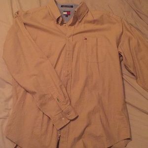TOMMY HILFIGER MUSTARD BUTTON DOWN XL